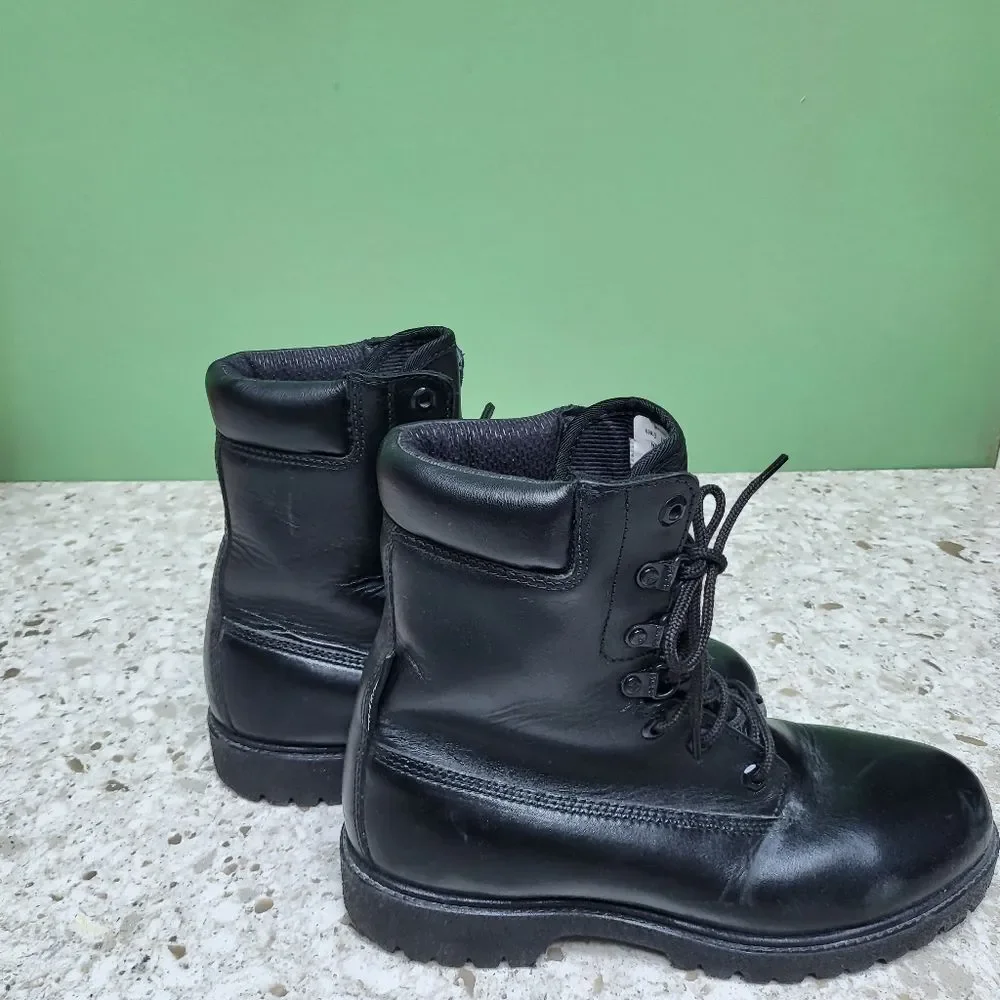 NEW Rocky Waterproof Boots